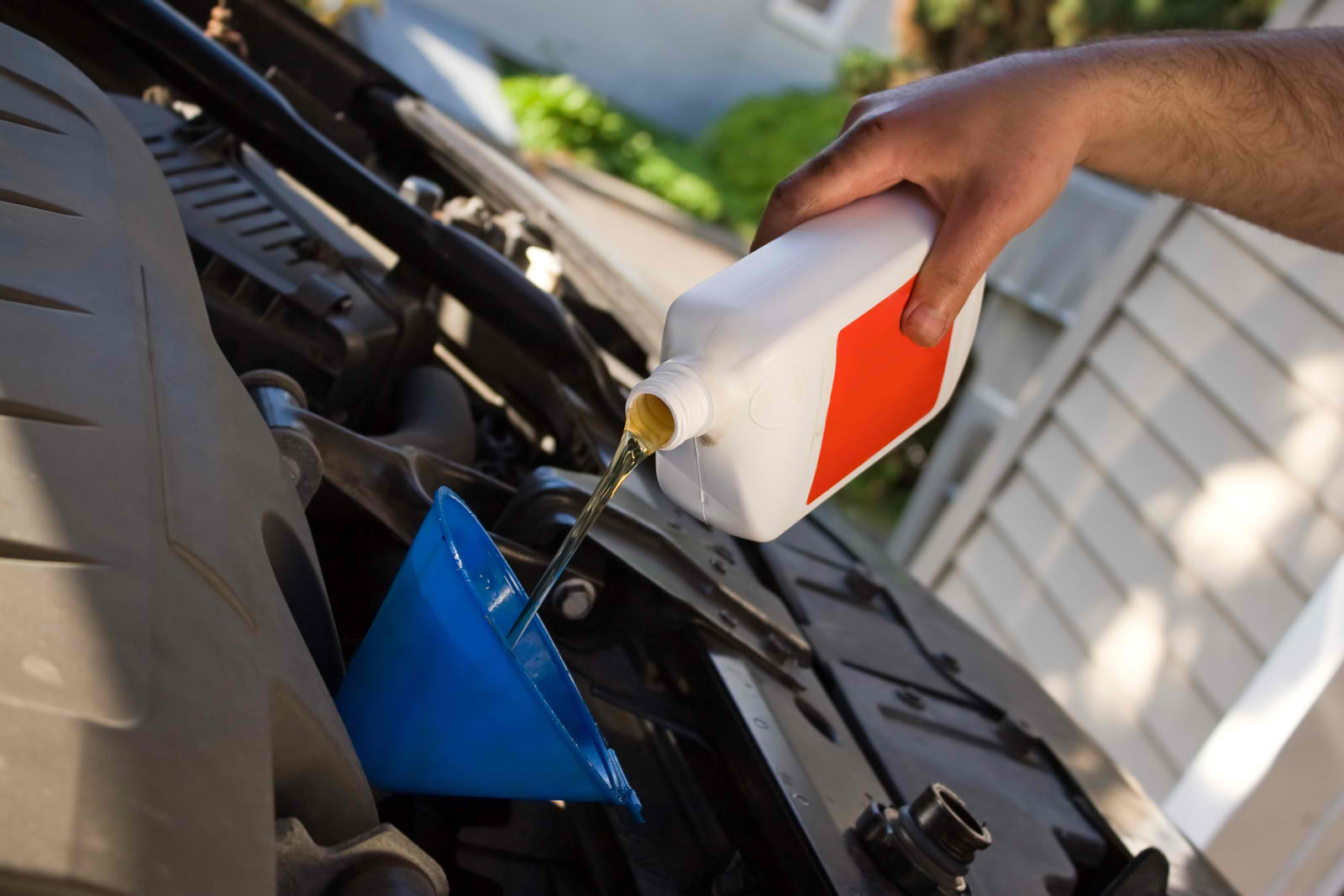 checking-fluids