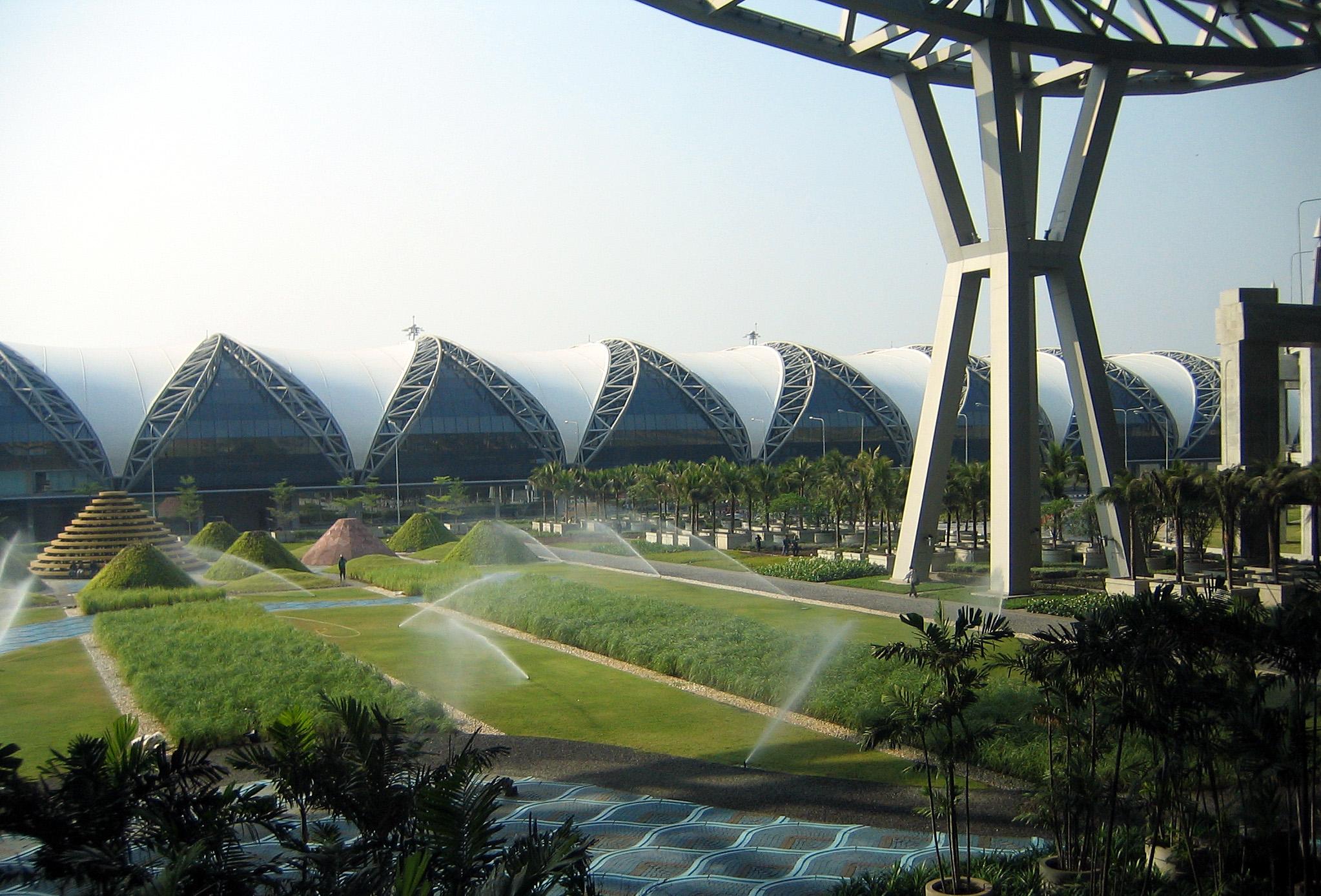 Layover Luxuries Airports So Good You'll Want to Get Stuck