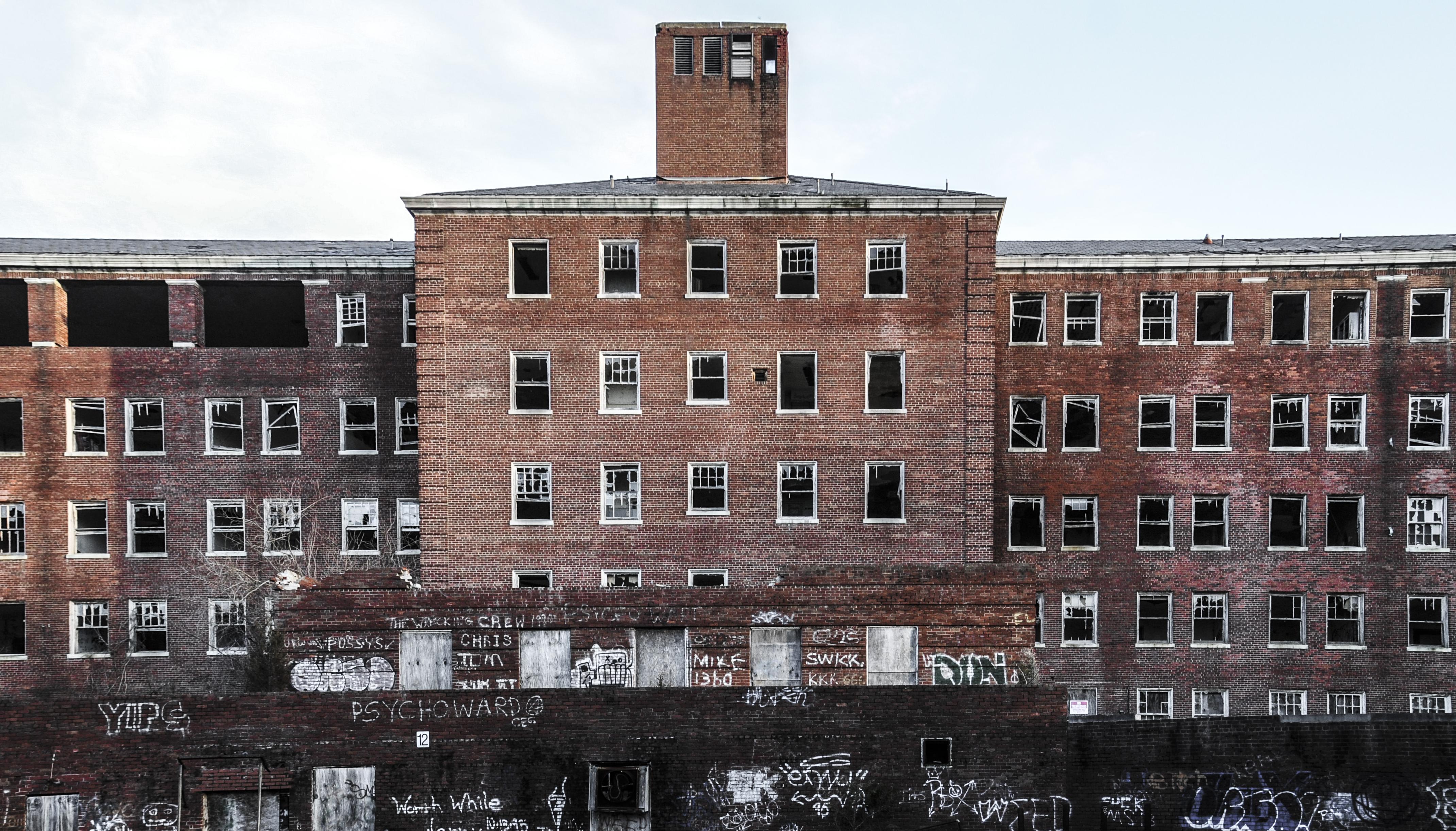 43 Creepiest Locations Around The World To Be Actually Used In Film