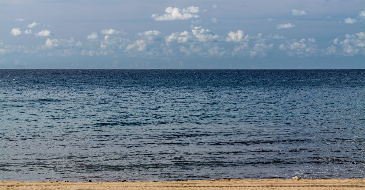 The 5 Secret Beaches That Go Silent (and Affordable) After the Holidays