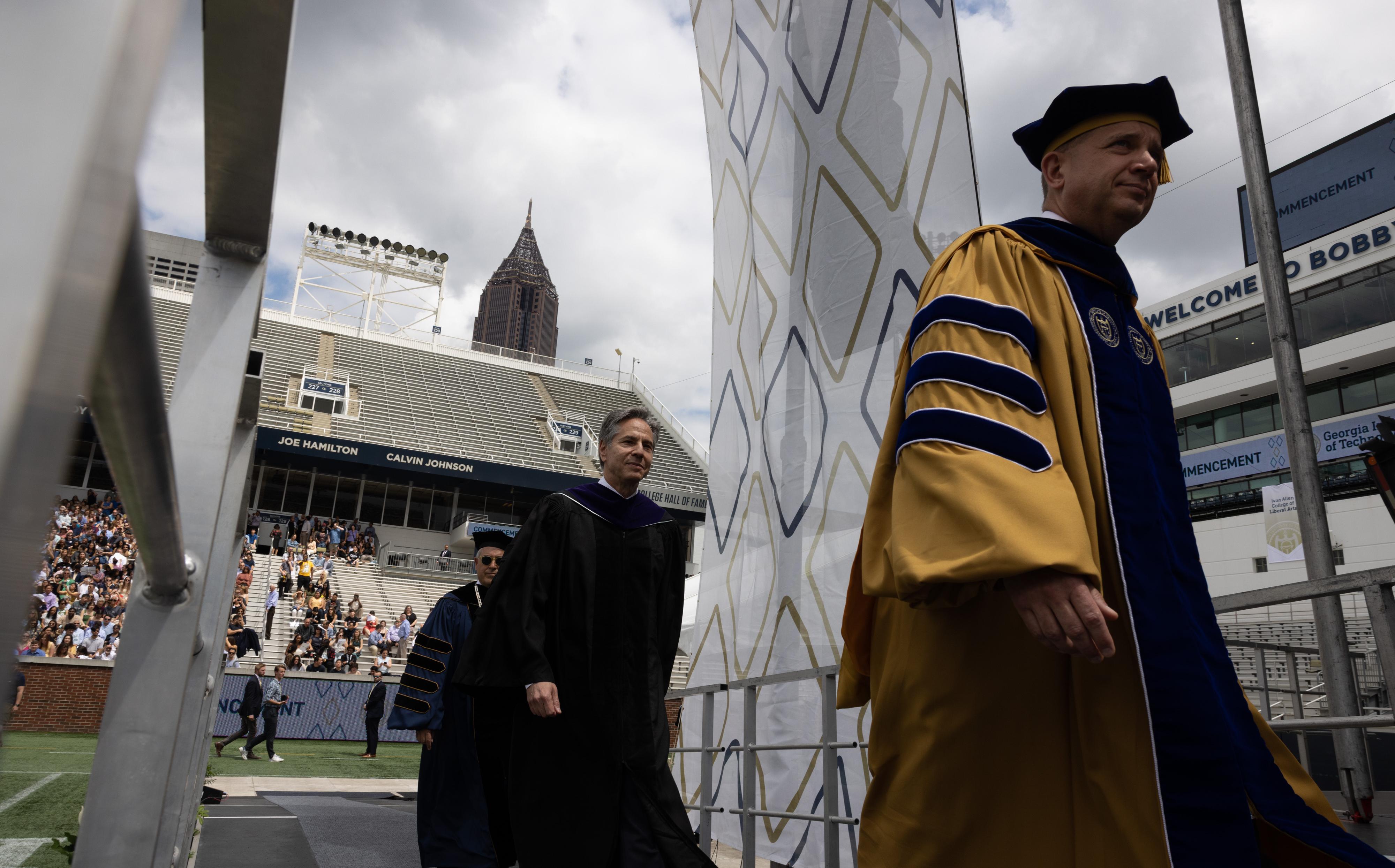 Top Universities That Shape High-Earning Graduates